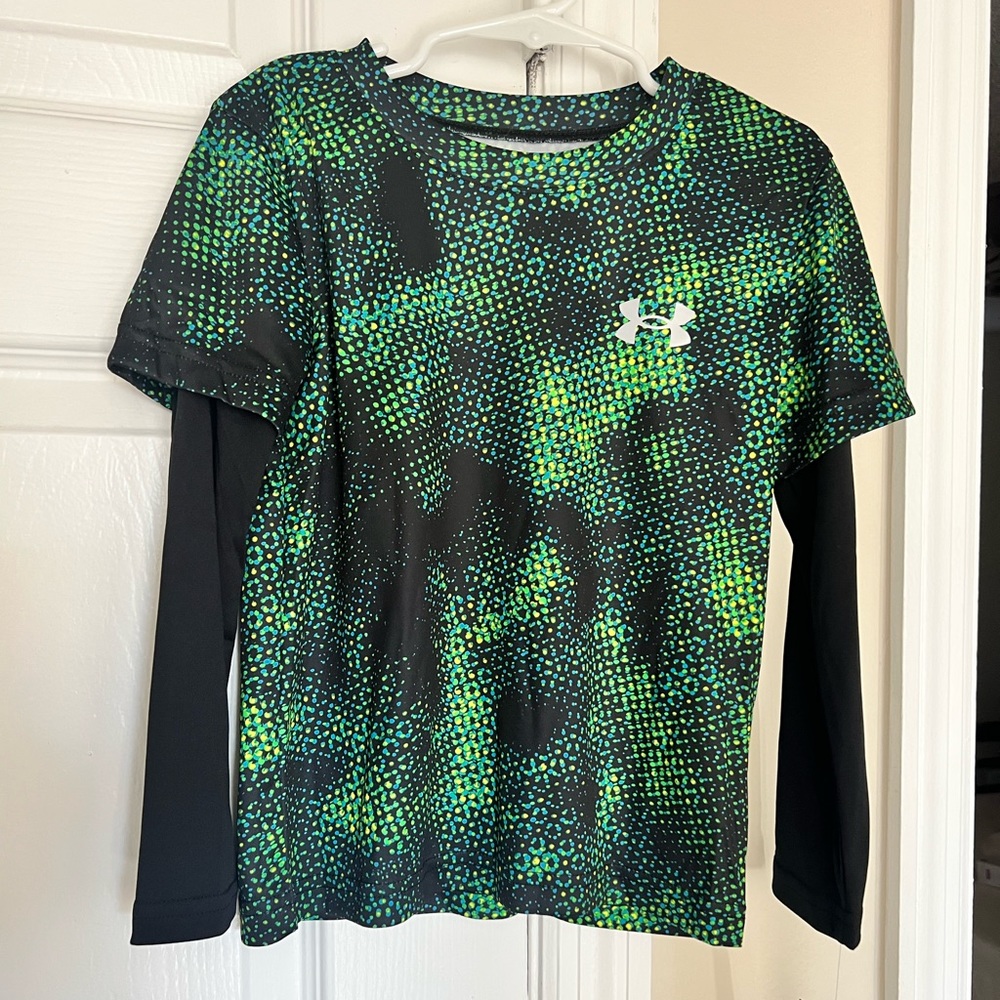 Under Armour Boys size 4 NWT